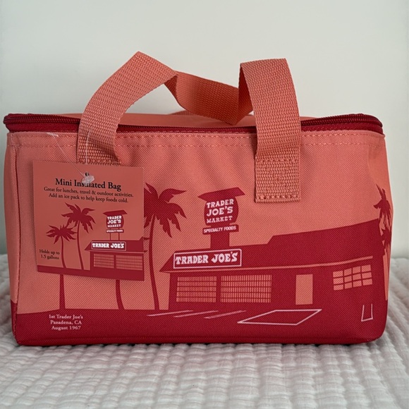 Trader Joe’s Salmon Peach Insulated Mini Lunch Tote Bag - Picture 1 of 6